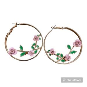 Rose hoops